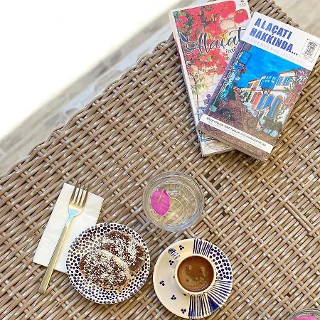 La Mia Casa Bed and Breakfast Σμύρνη