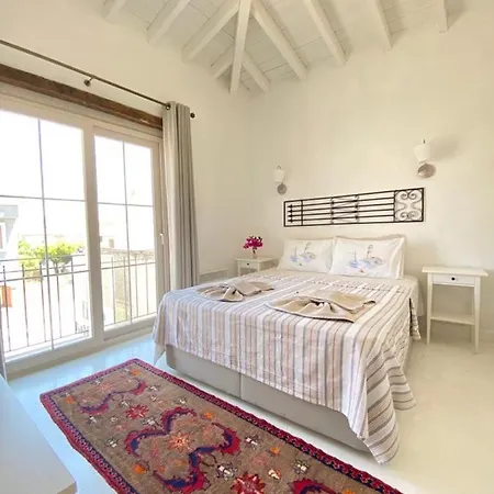 La Mia Casa Bed and Breakfast Σμύρνη